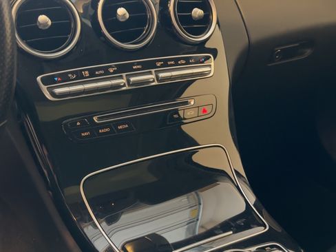 Used 2016 Mercedes-Benz C 300 Sedan image 27