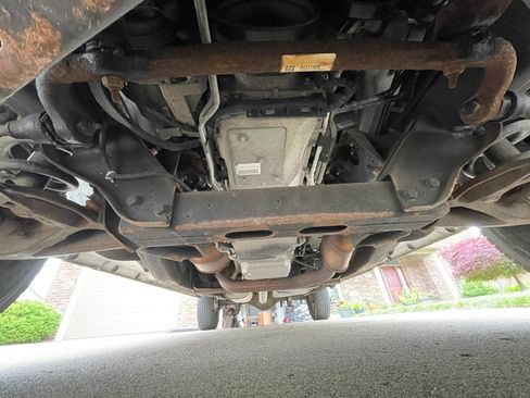 Used 2018 Chevrolet Express 2500 w/ Driver Convenience Package image 18