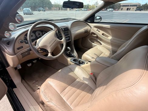 Used 1999 Ford Mustang Cobra RWD image 13