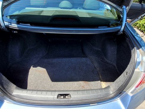 Used 2011 Honda Accord EX-L image 26