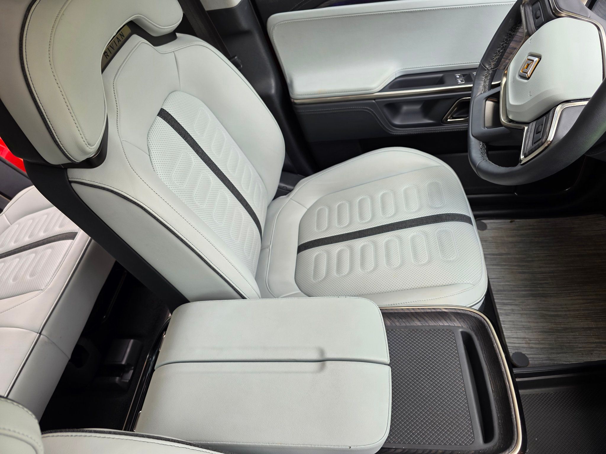 Used 2023 Rivian R1S Adventure Quad AWD/4WD image 12