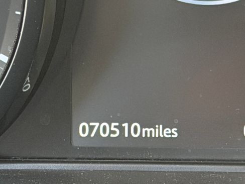 Used 2018 Land Rover Range Rover Evoque SE AWD/4WD image 13