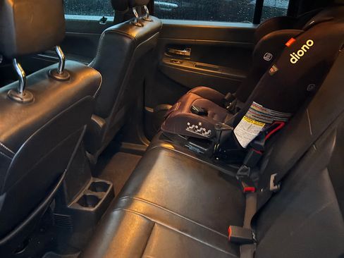 Used 2012 Jeep Liberty Sport image 12