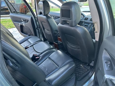 Used 2008 Volvo XC90 V8 image 9
