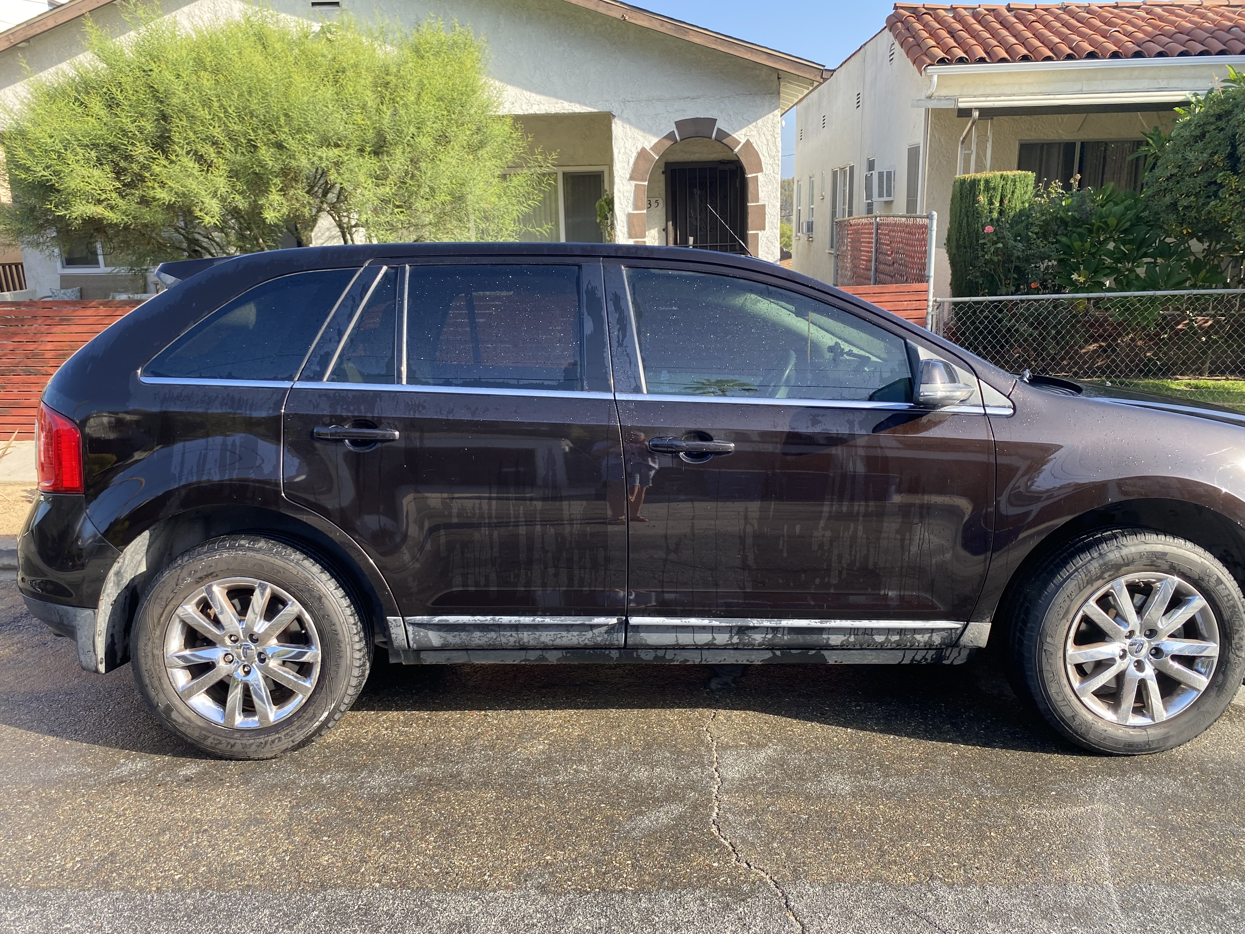 Used 2014 Ford Edge Limited w/ Equipment Group 302A FWD image 1