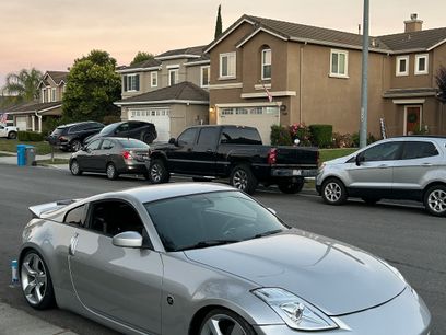 Used 2007 Nissan 350Z Coupe w/ Cargo Convenience Pkg