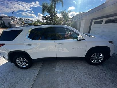 Used 2018 Chevrolet Traverse LT