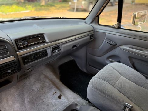 Used 1994 Ford Bronco image 11