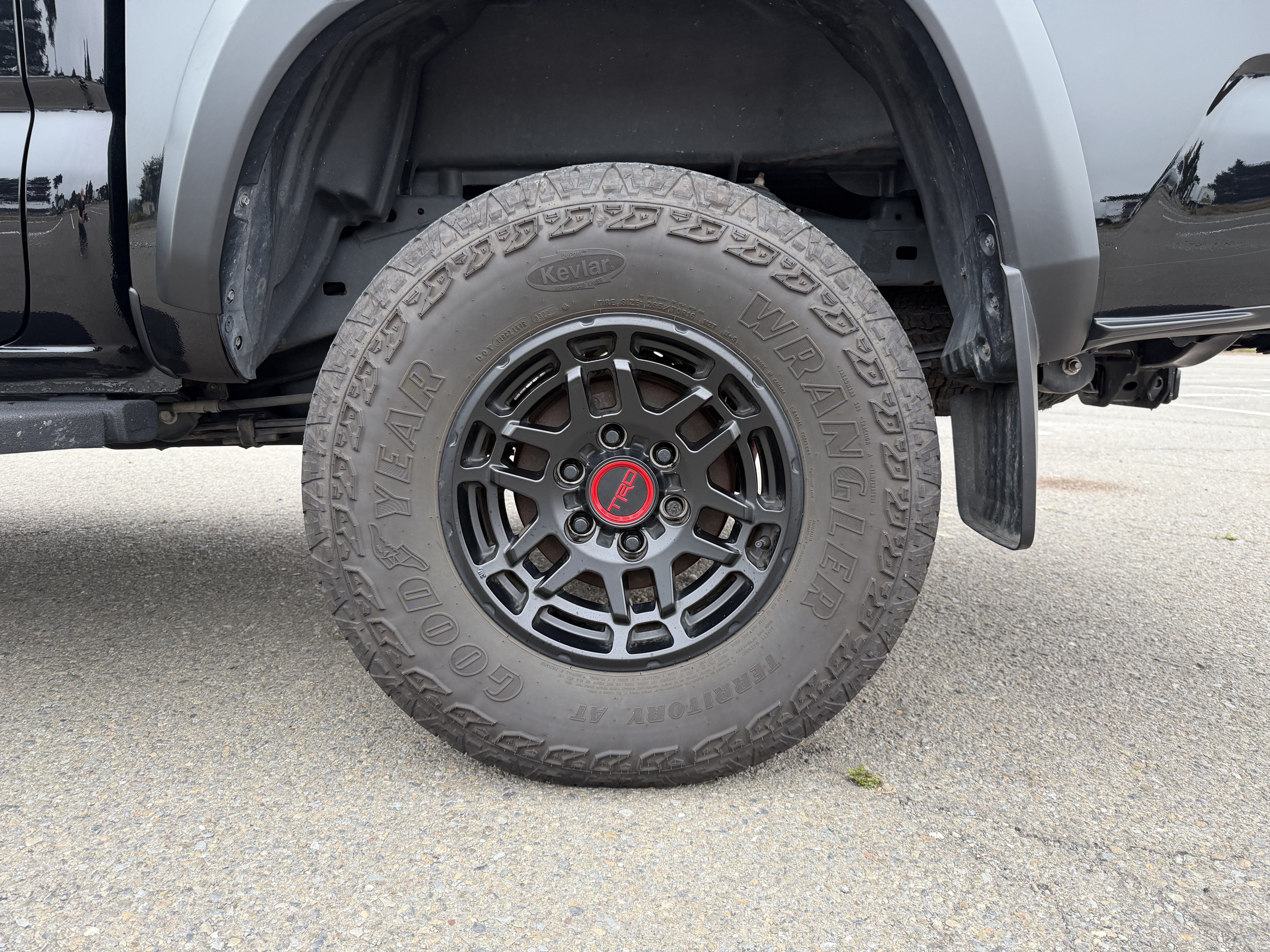Used 2022 Toyota Tacoma TRD Pro AWD/4WD image 14