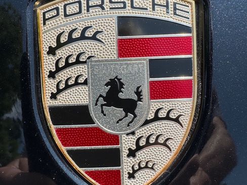 Used 2015 Porsche Macan S w/ Premium Package Plus AWD/4WD image 10