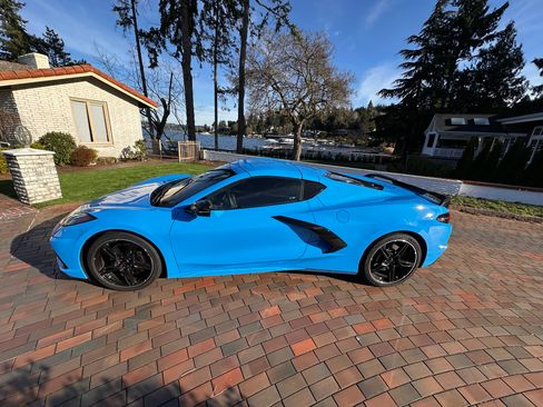 Used 2020 Chevrolet Corvette Stingray Coupe 2D w/ 3LT Preferred Equipment Group image 1