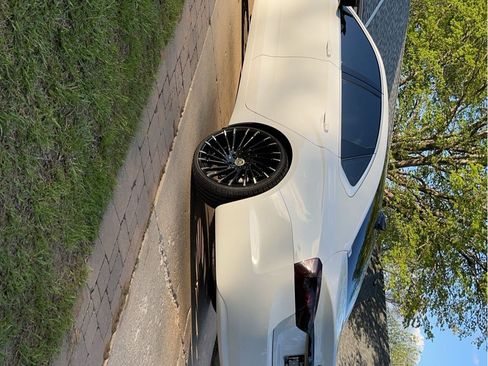 Used 2016 Chevrolet Impala LT image 10