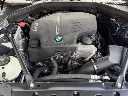 Used 2014 BMW 528i Sedan image 9