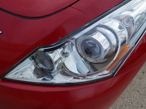 Used 2010 INFINITI G37 x Sedan w/ Premium Pkg AWD/4WD image 13