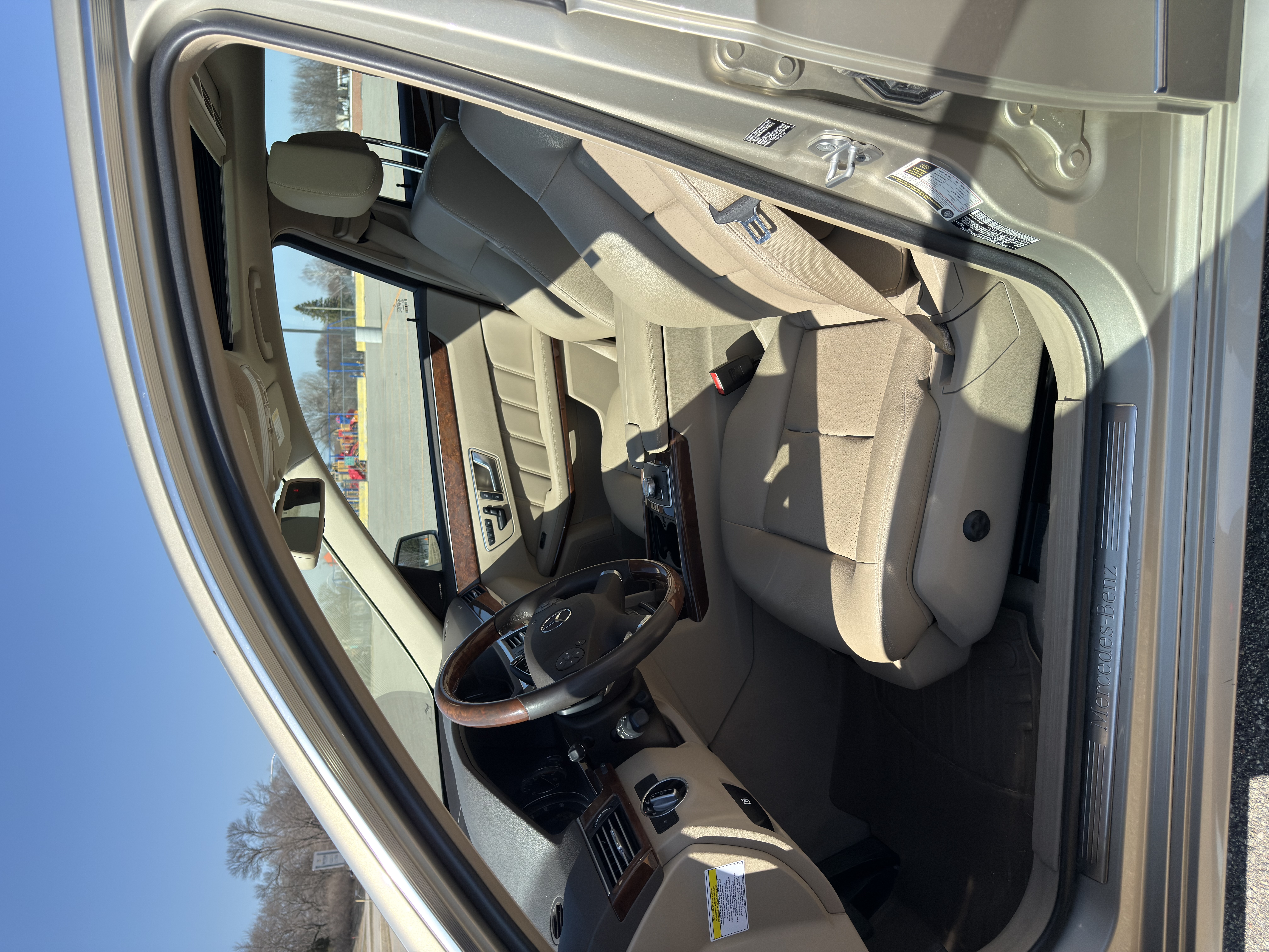 Used 2012 Mercedes-Benz E 350 4MATIC Sedan image 18