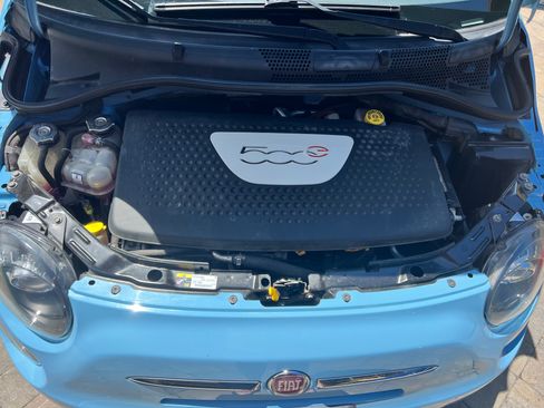 Used 2015 FIAT 500 e w/ Esport Package FWD image 15