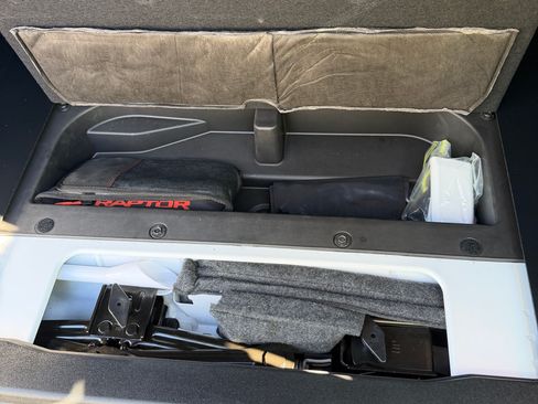 Used 2024 Ford Bronco Raptor image 13