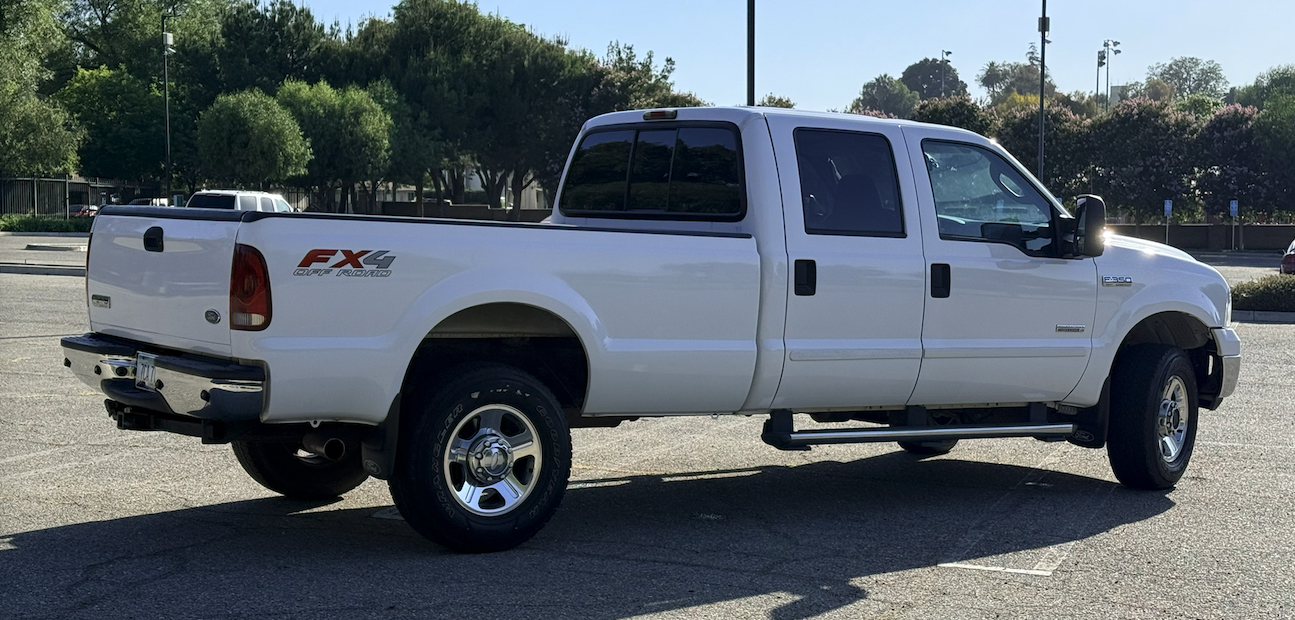 Used 2006 Ford F350 Lariat AWD/4WD image 11