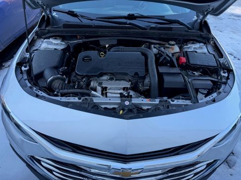 Used 2022 Chevrolet Malibu LT image 8