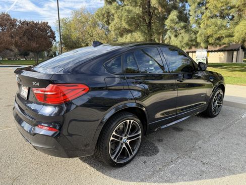 Used 2017 BMW X4 xDrive28i image 8