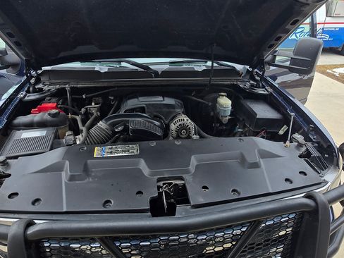 Used 2010 Chevrolet Silverado 1500 LT w/ Power Pack Plus image 8