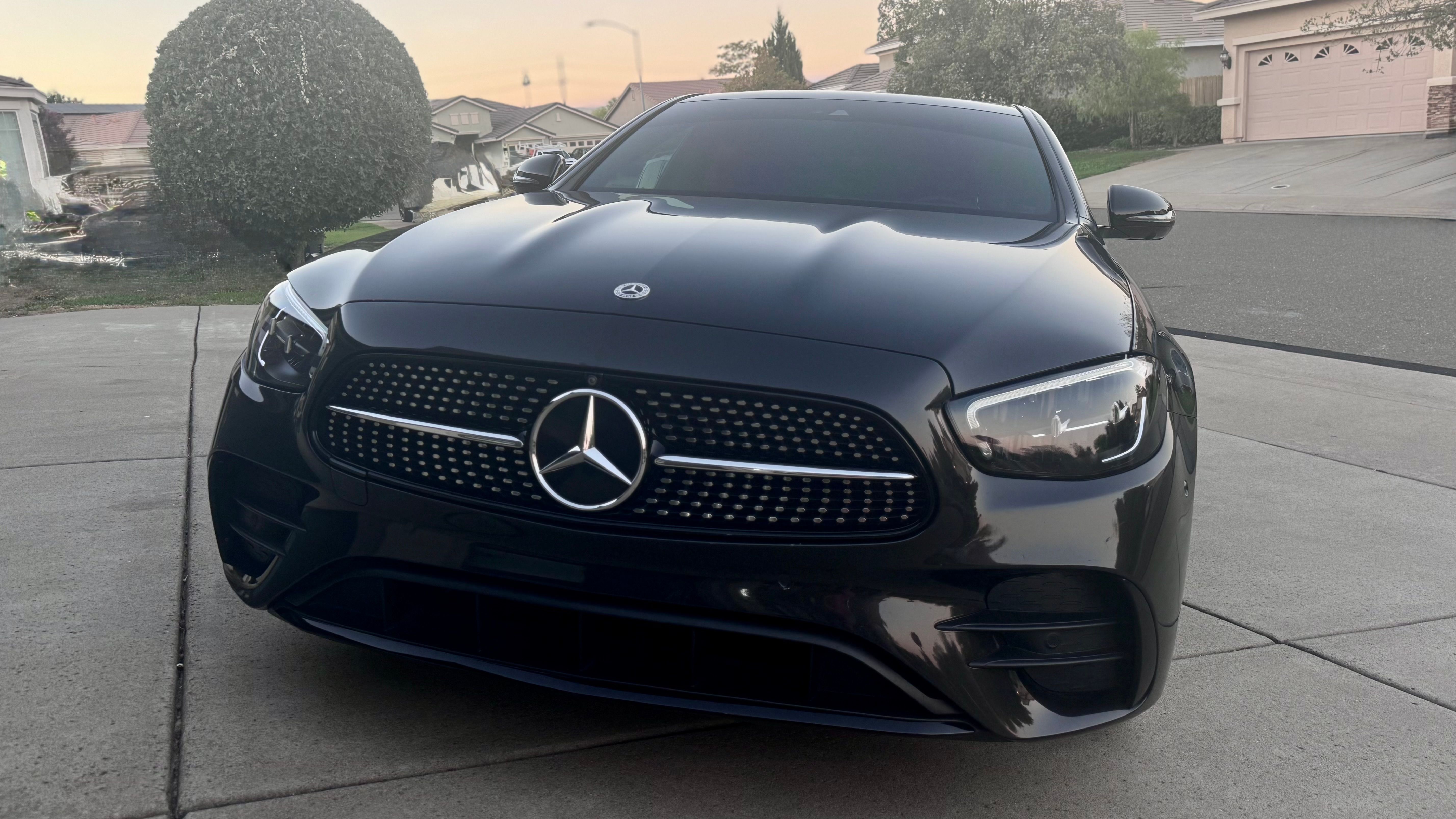 Used 2022 Mercedes-Benz E 350 Sedan image 1