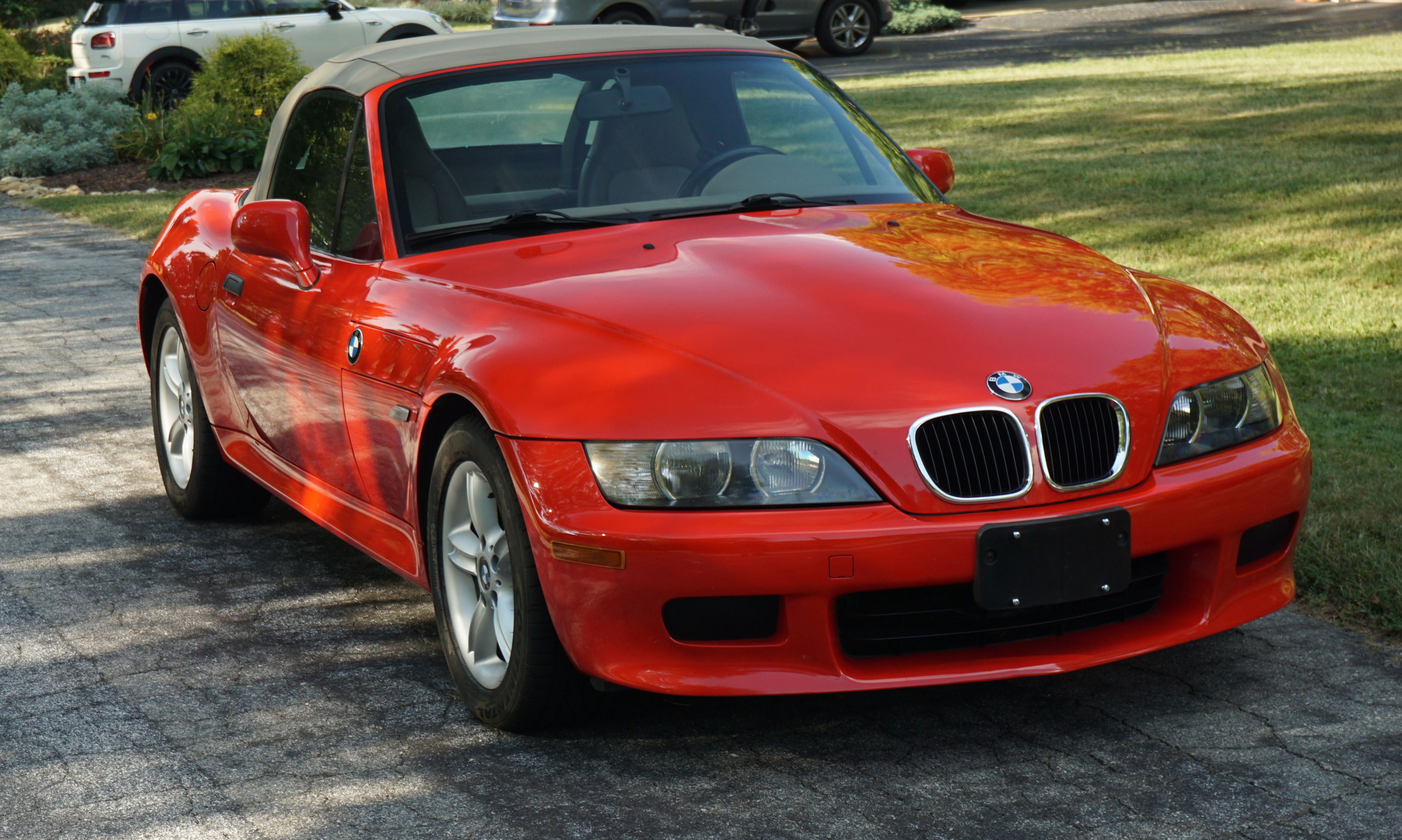 Used 2000 BMW Z3 2.5i RWD image 6