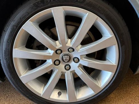 Used 2007 Jaguar XK Convertible RWD image 9