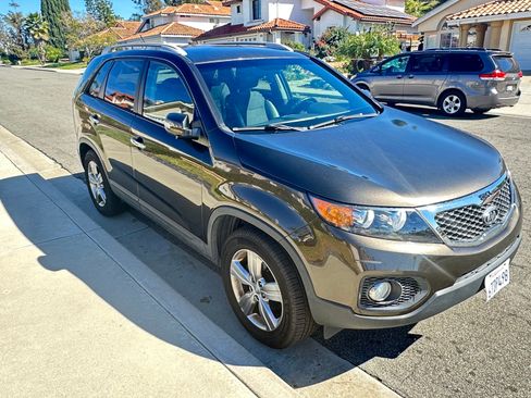 Used 2012 Kia Sorento EX image 5