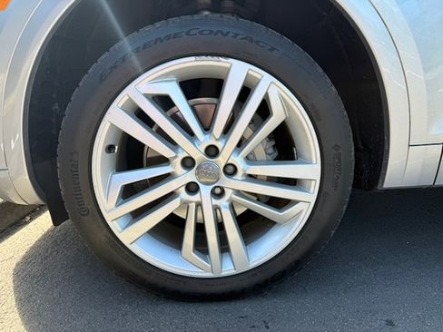 Used 2018 Audi Q5 Prestige AWD/4WD image 23
