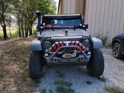 Used 2015 Jeep Wrangler Unlimited Rubicon AWD/4WD image 1