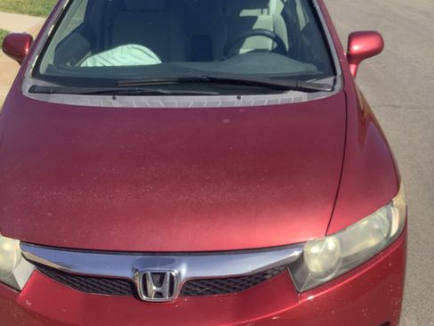 Used 2010 Honda Civic LX image 9