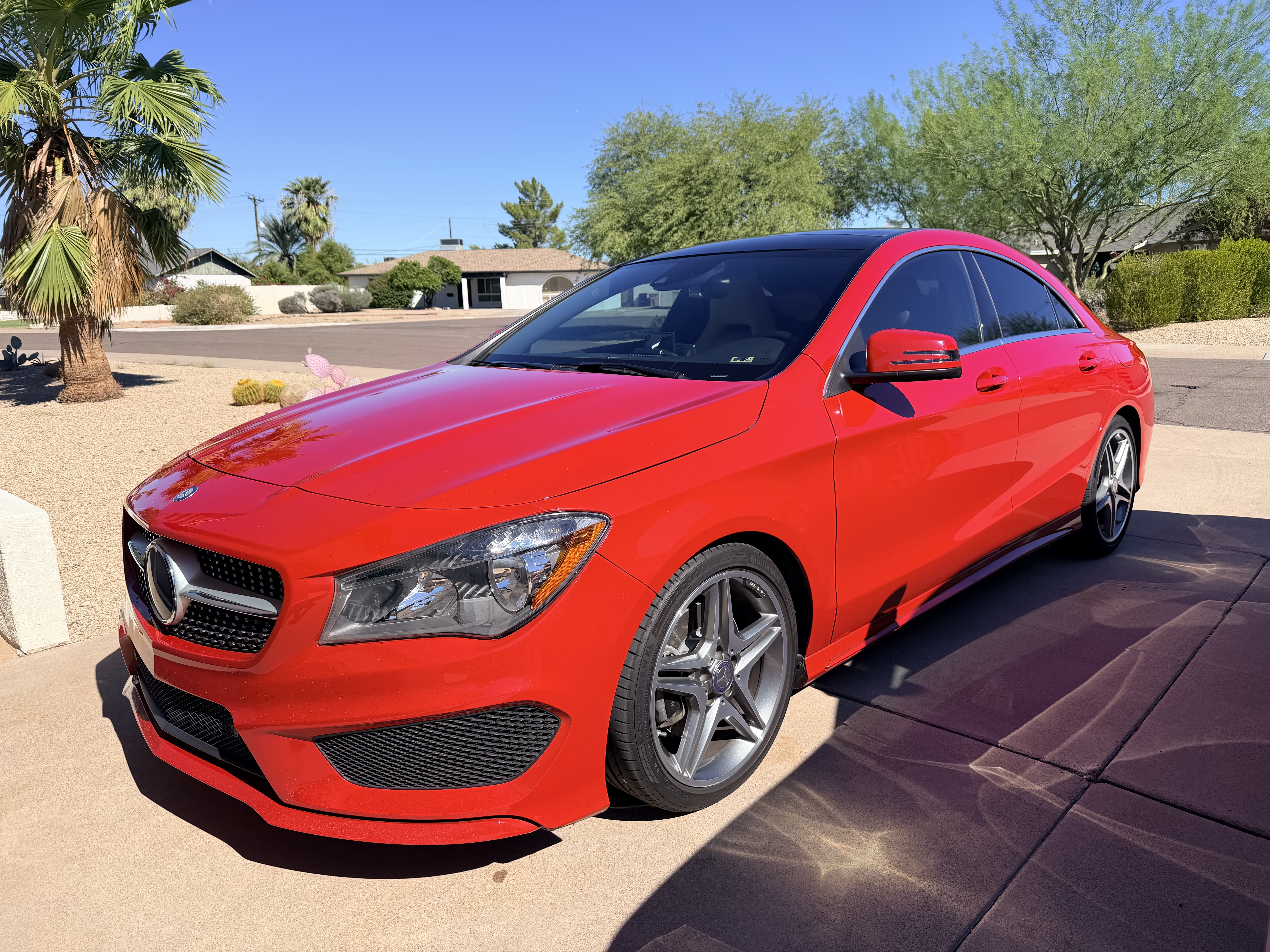 Used 2014 Mercedes-Benz CLA 250 image 4