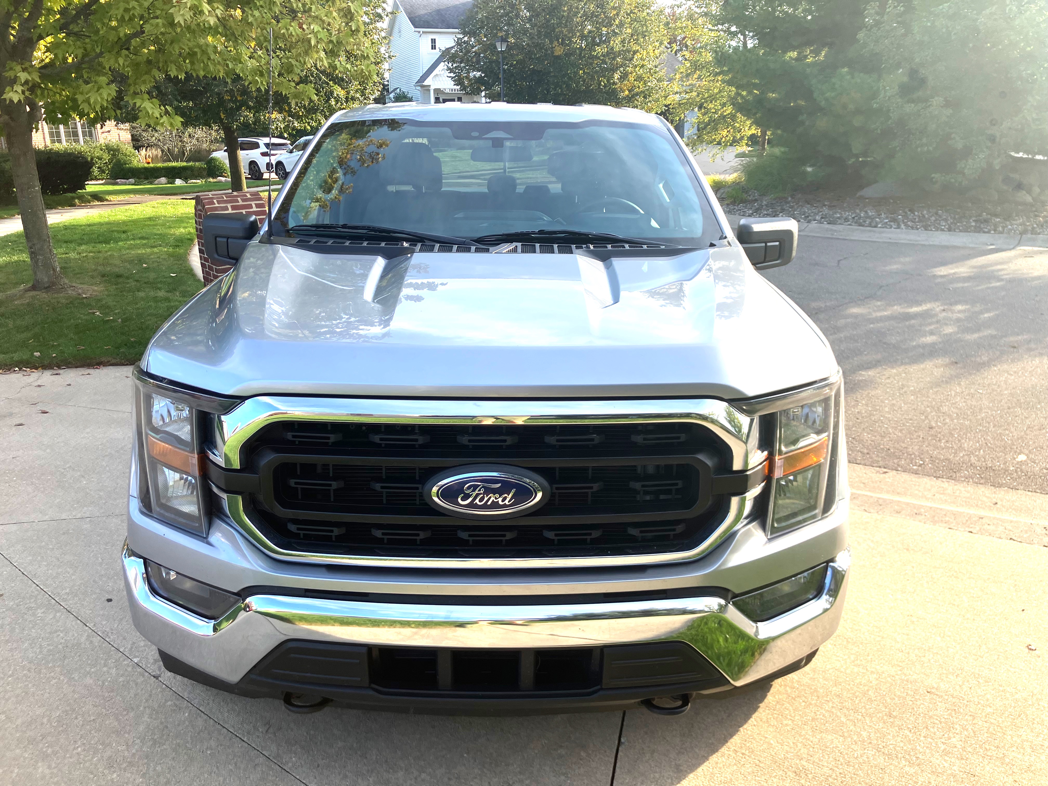 Used 2023 Ford F150 XLT w/ Trailer Tow Package AWD/4WD image 5