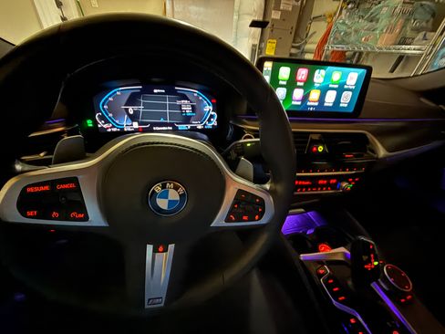 Used 2021 BMW 530e xDrive 530e xDrive Sedan 4D w/ M Sport Package image 10