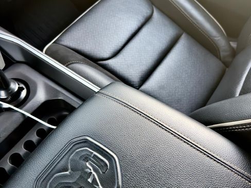 Used 2020 RAM 1500 Laramie w/ Sport Appearance Package image 16