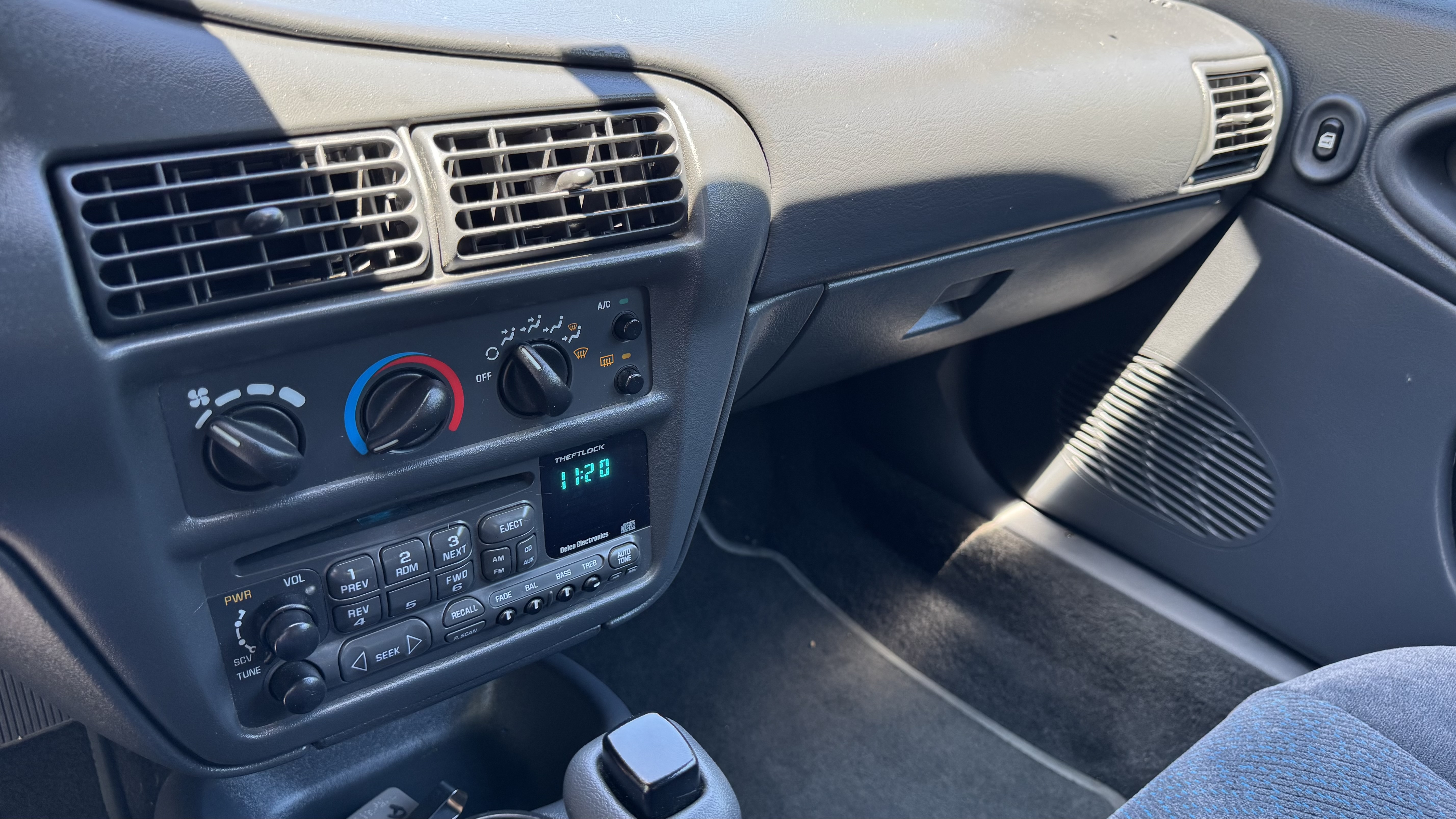 Used 1997 Chevrolet Cavalier LS w/ Preferred Equipment Group 2 FWD image 10