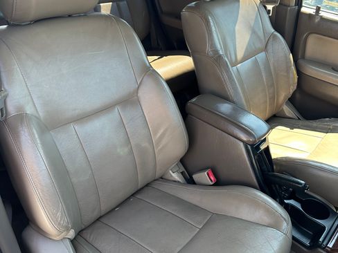 Used 1999 Toyota 4Runner Limited image 11