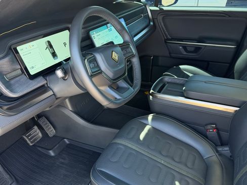 Used 2025 Rivian R1T Adventure AWD/4WD image 6