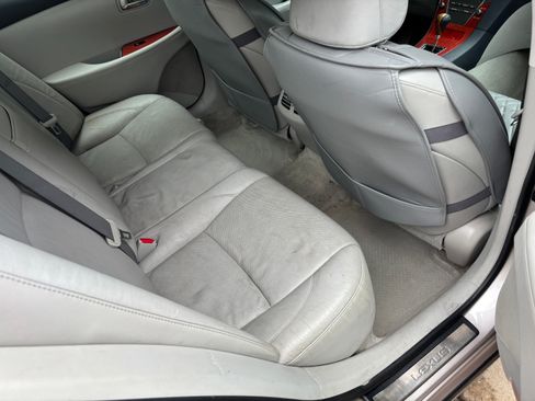 Used 2007 Lexus ES 350 w/ Premium Pkg FWD image 11
