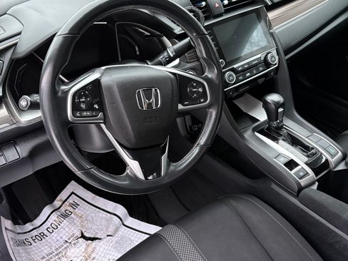 Used 2019 Honda Civic EX image 6