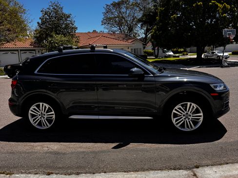 Used 2018 Audi Q5 2.0T Premium Plus w/ Premium Plus Package image 1