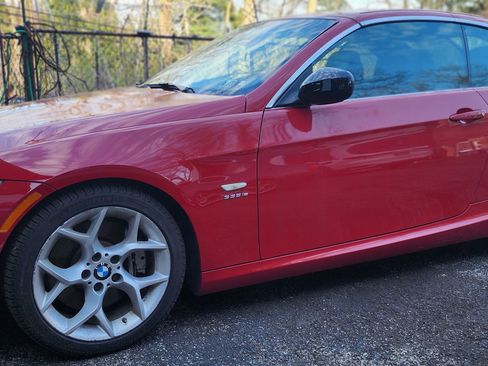 Used 2011 BMW 335is Convertible image 21