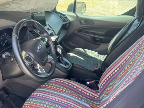 Used 2019 Ford Transit Connect XL FWD image 12