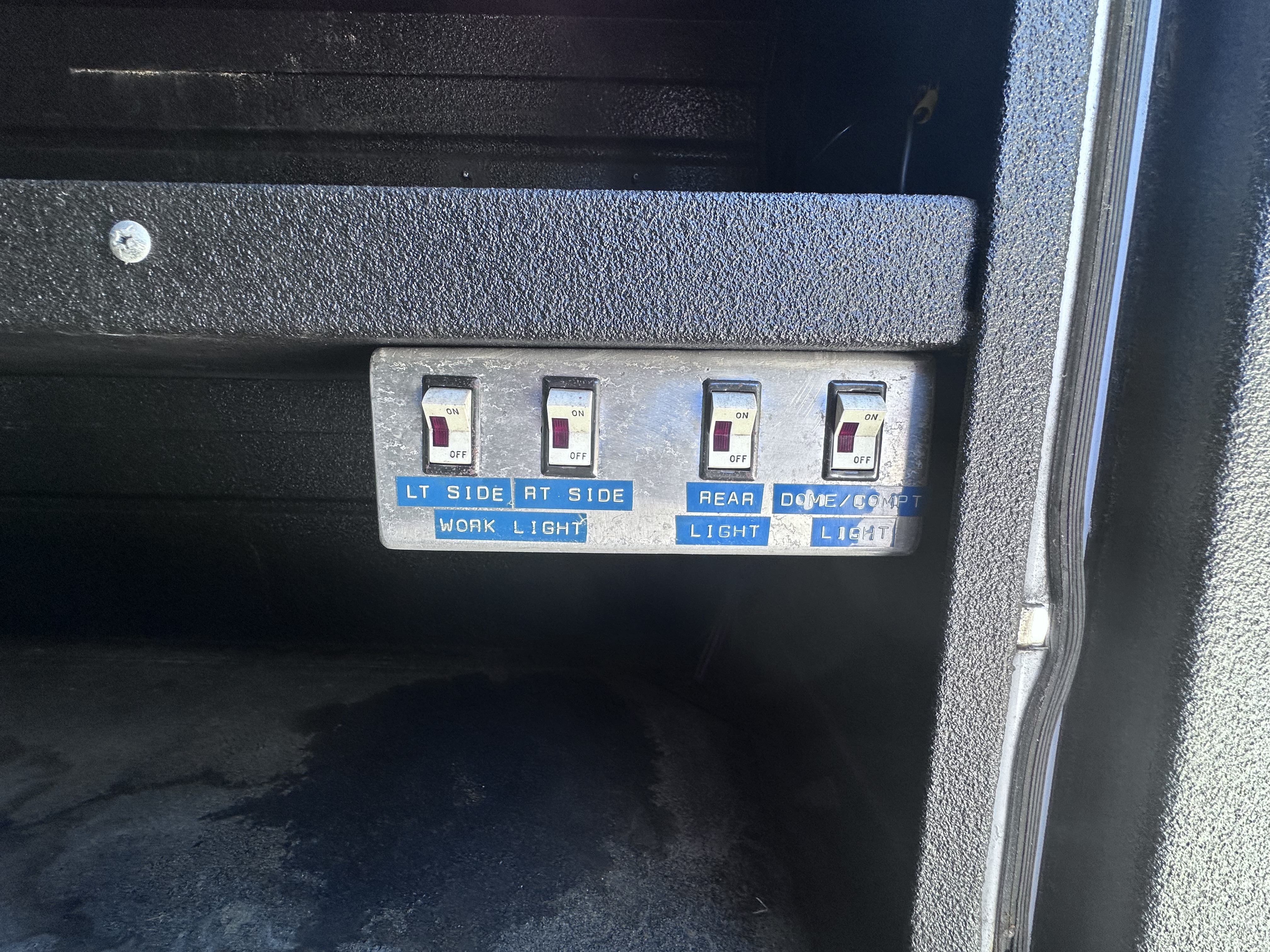 Used 2006 Ford F450 4x4 Crew Cab Super Duty image 18
