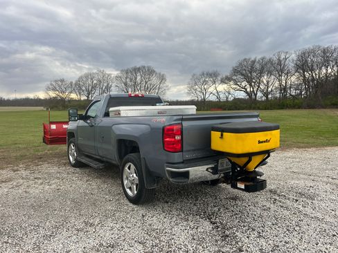 Used 2016 Chevrolet Silverado 2500 W/T w/ WT Convenience Package image 4