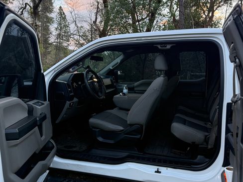 Used 2019 Ford F150 XL w/ XL Power Equipment Group image 6