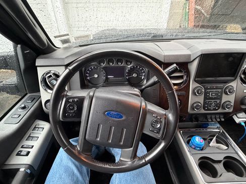 Used 2015 Ford F350 Lariat w/ Lariat Ultimate Package image 5