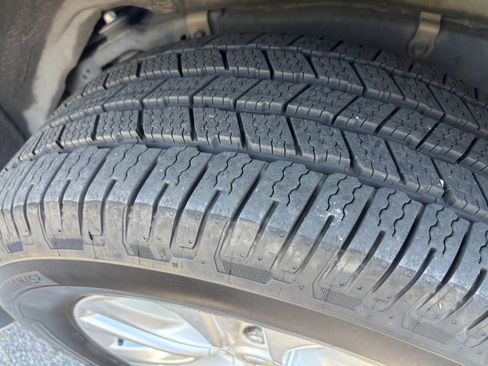 Used 2017 Lexus GX 460 image 15