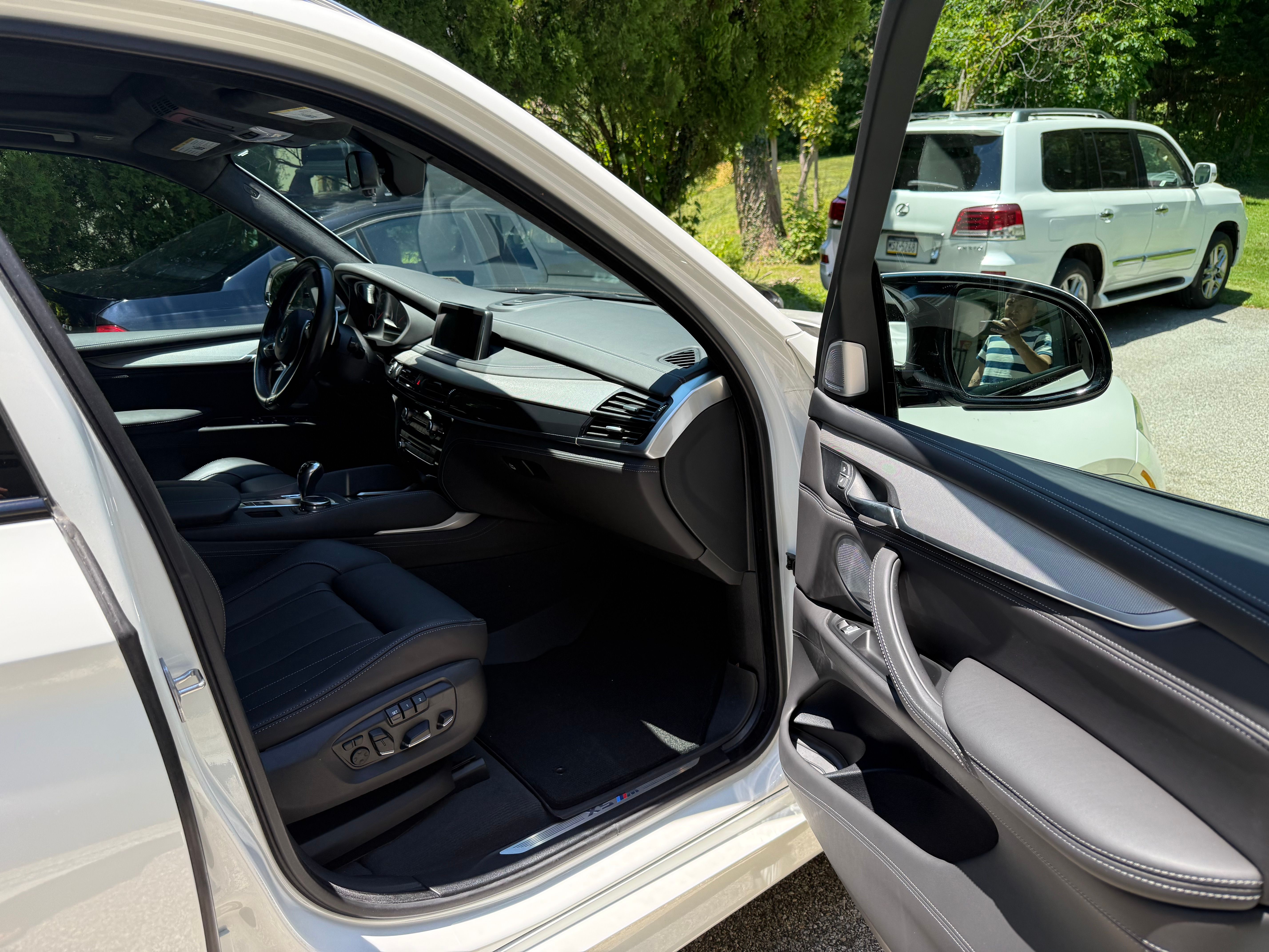Used 2016 BMW X5 M AWD/4WD image 15